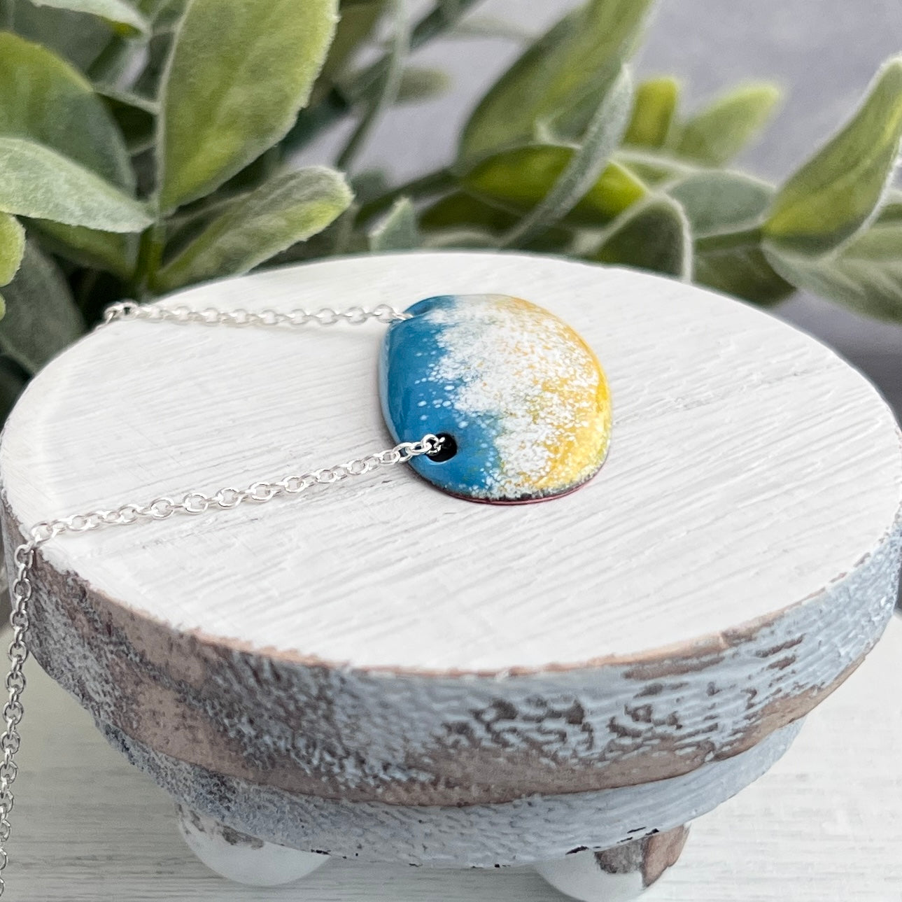 Tricolor Gradient Enamel Necklace