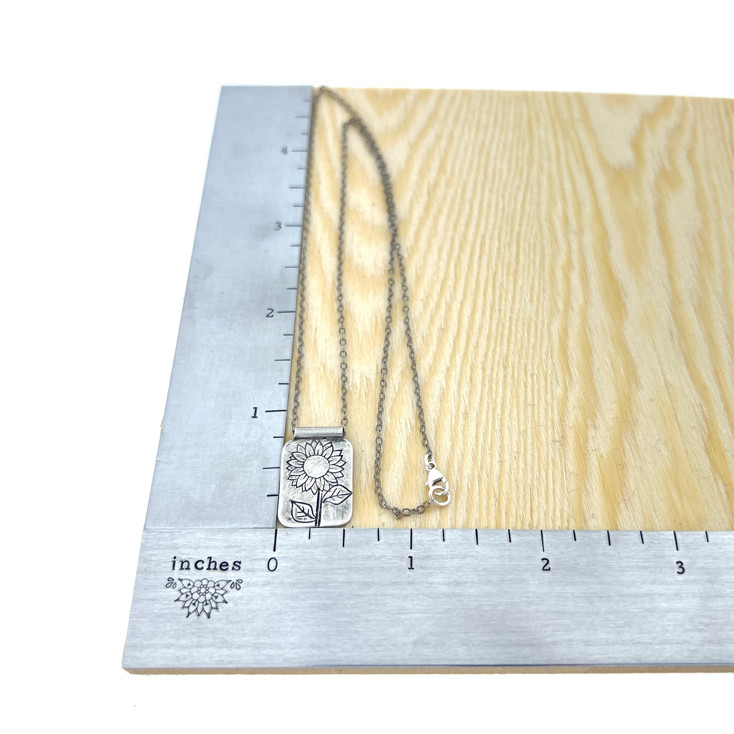 Single Sunflower Necklace