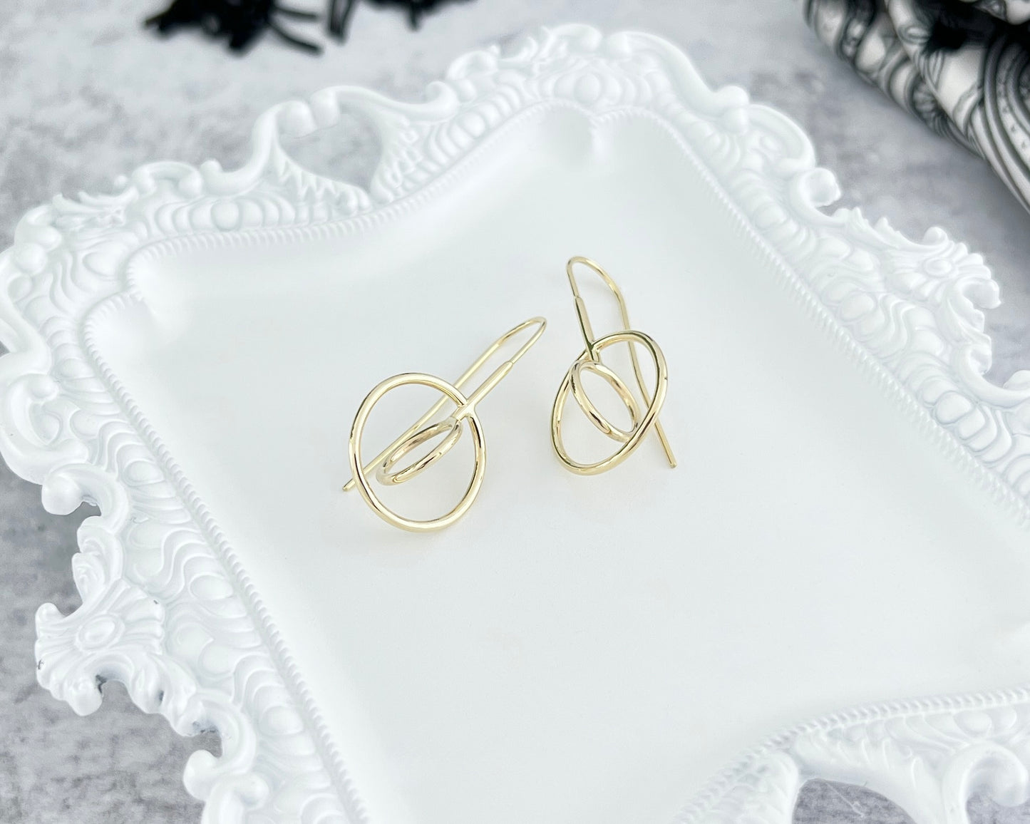 Gold Perpendicular Open Circle Drop Earrings