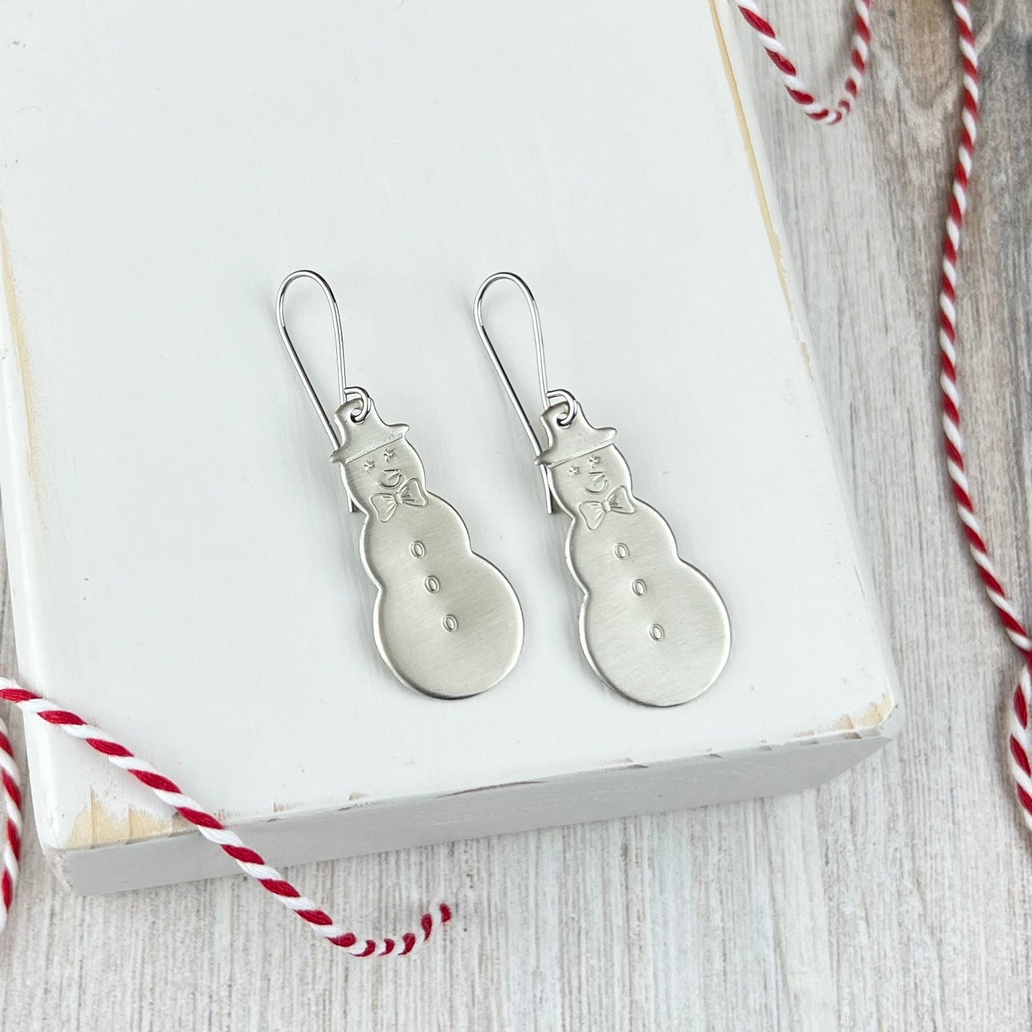 Simple Snowman Earrings