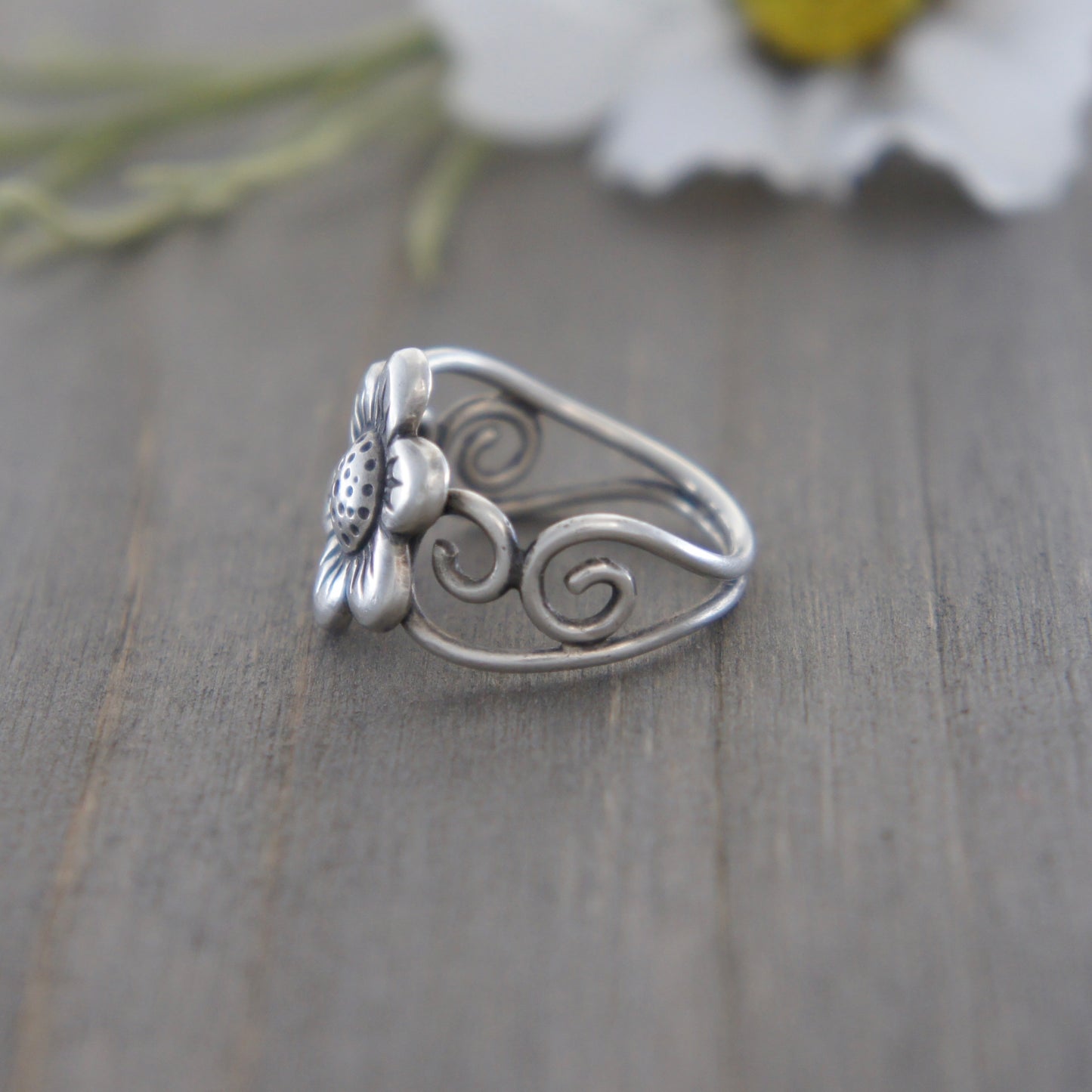 Sterling Swirl Flower Ring