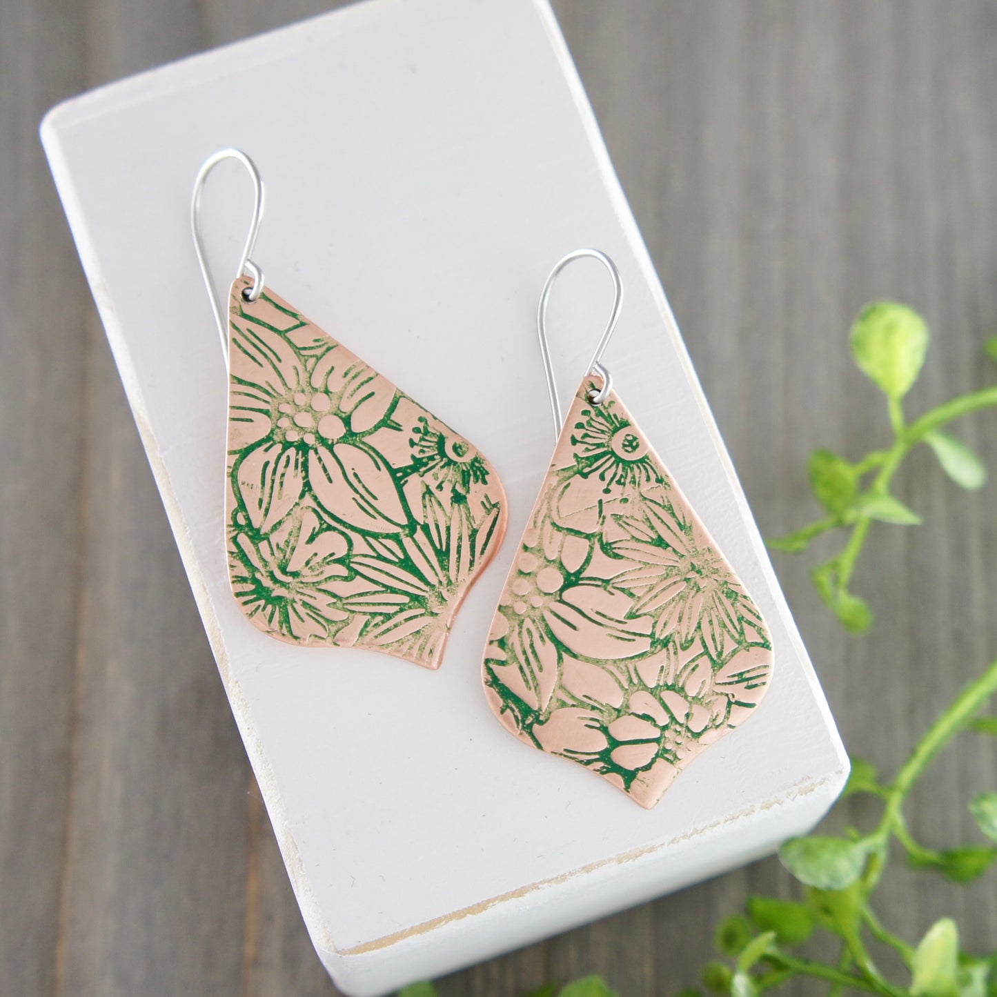 Copper Floral Wide Arabesque Earrings
