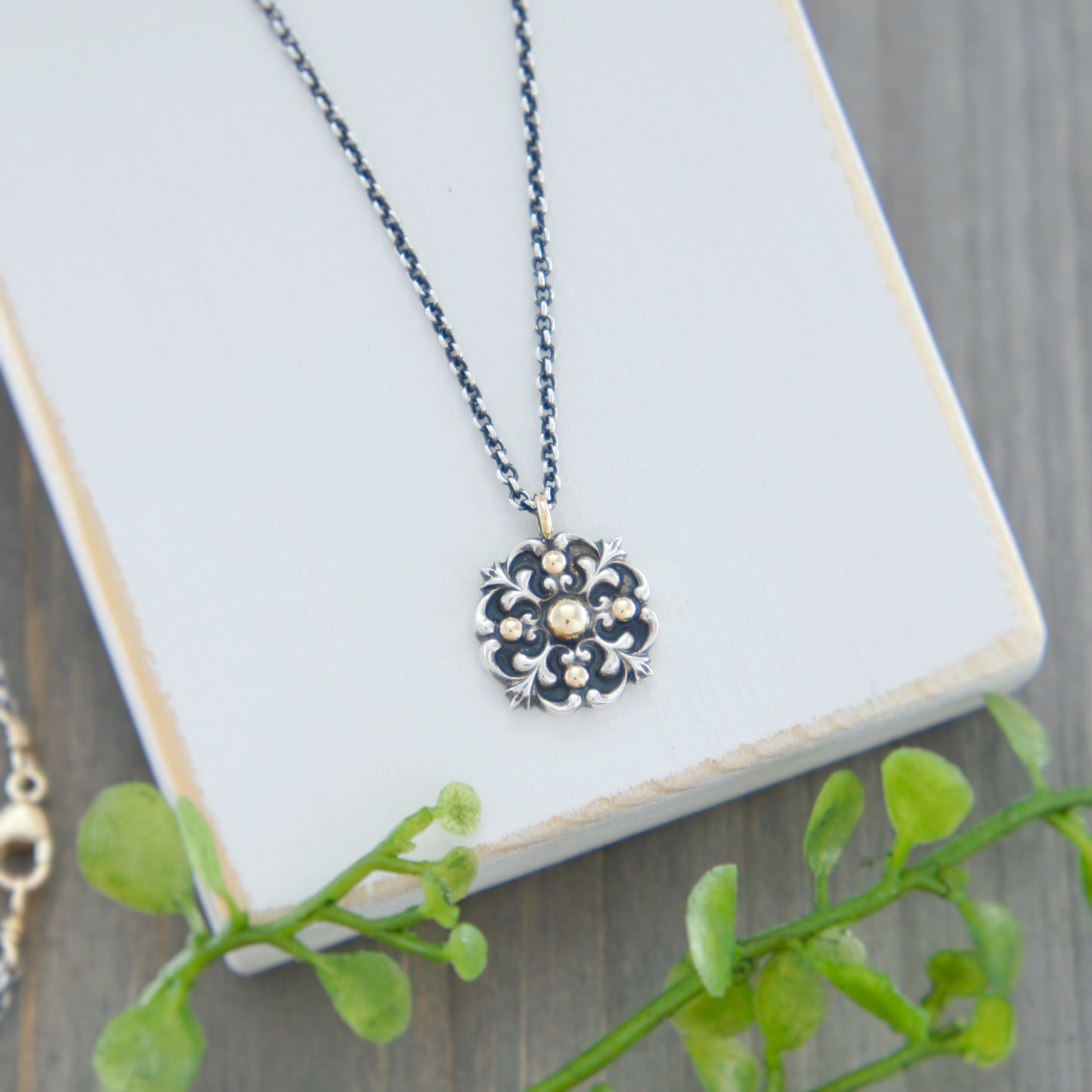 Two-tone Victorian Necklace