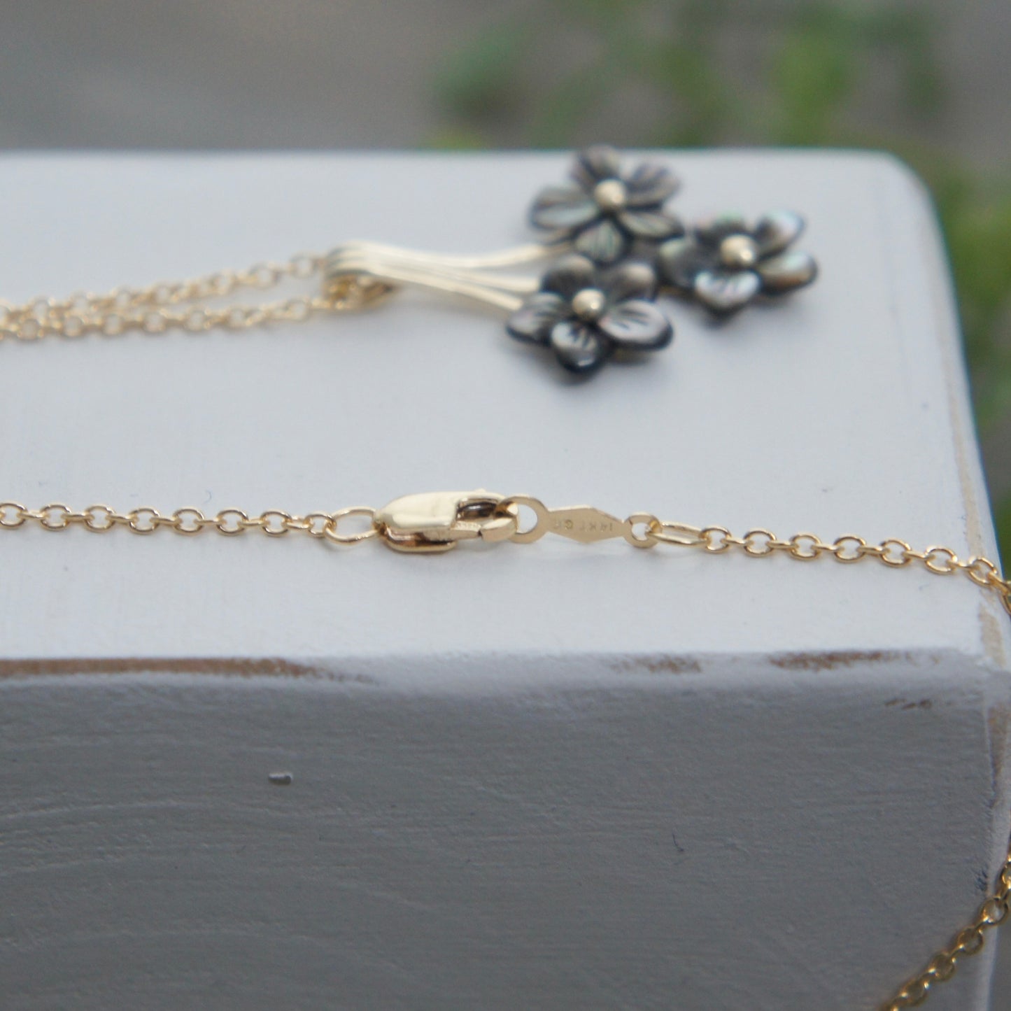 Gold Triple Flower Necklace