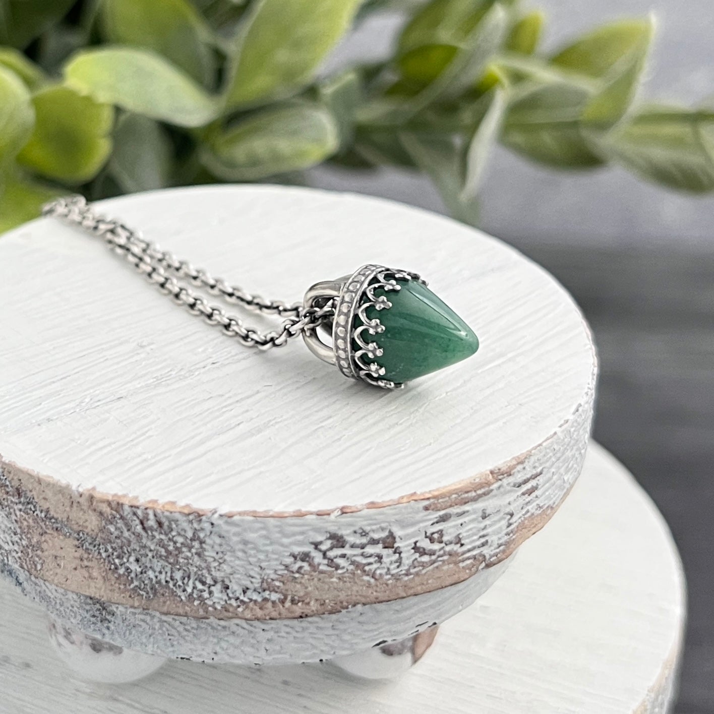 Decorative Drop Necklace with Cone Stone