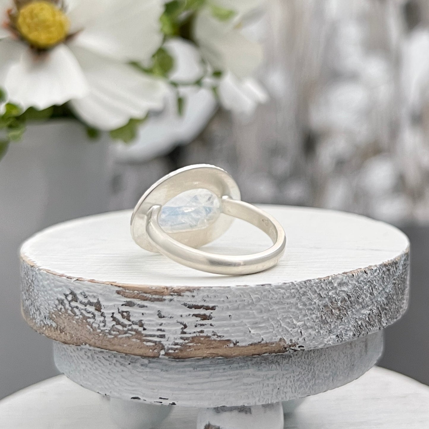 Sterling Silver Rainbow Moonstone Ring with Radiating Lines