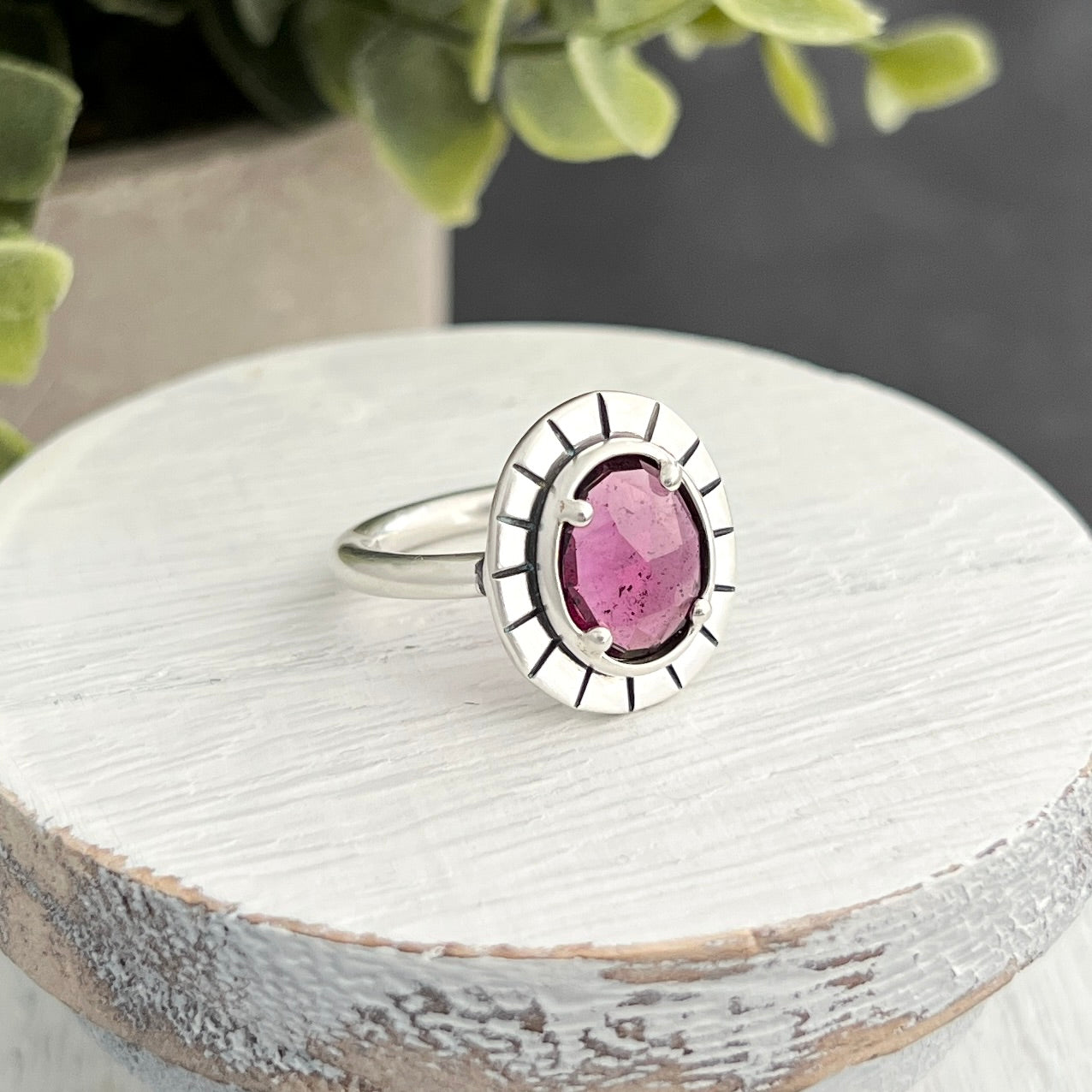 Sterling Silver Oval Rose-Cut Rhodolite Garnet Ring